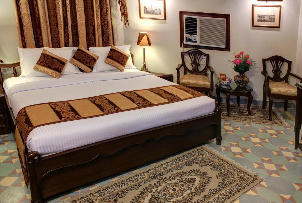 Palace On Ganges - Heritage Hotel Варанаси Номер фото
